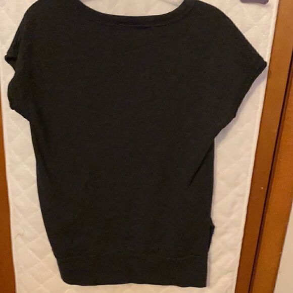 Short sleeved sweat shirt with shear inset at chest - Picture 4 of 4